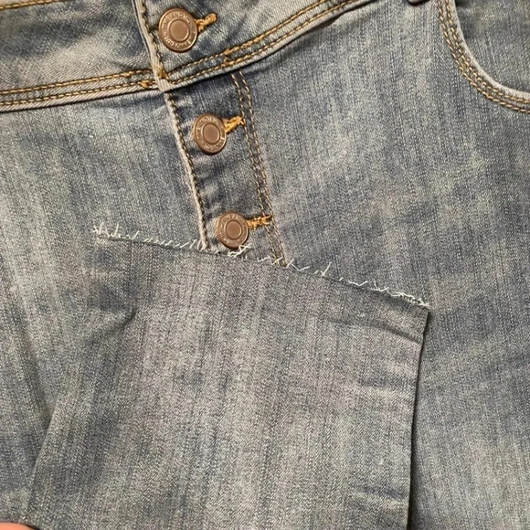 Nwt. Time & Tru Women’s high rise skinny jeans size 18. - Picture 6 of 10